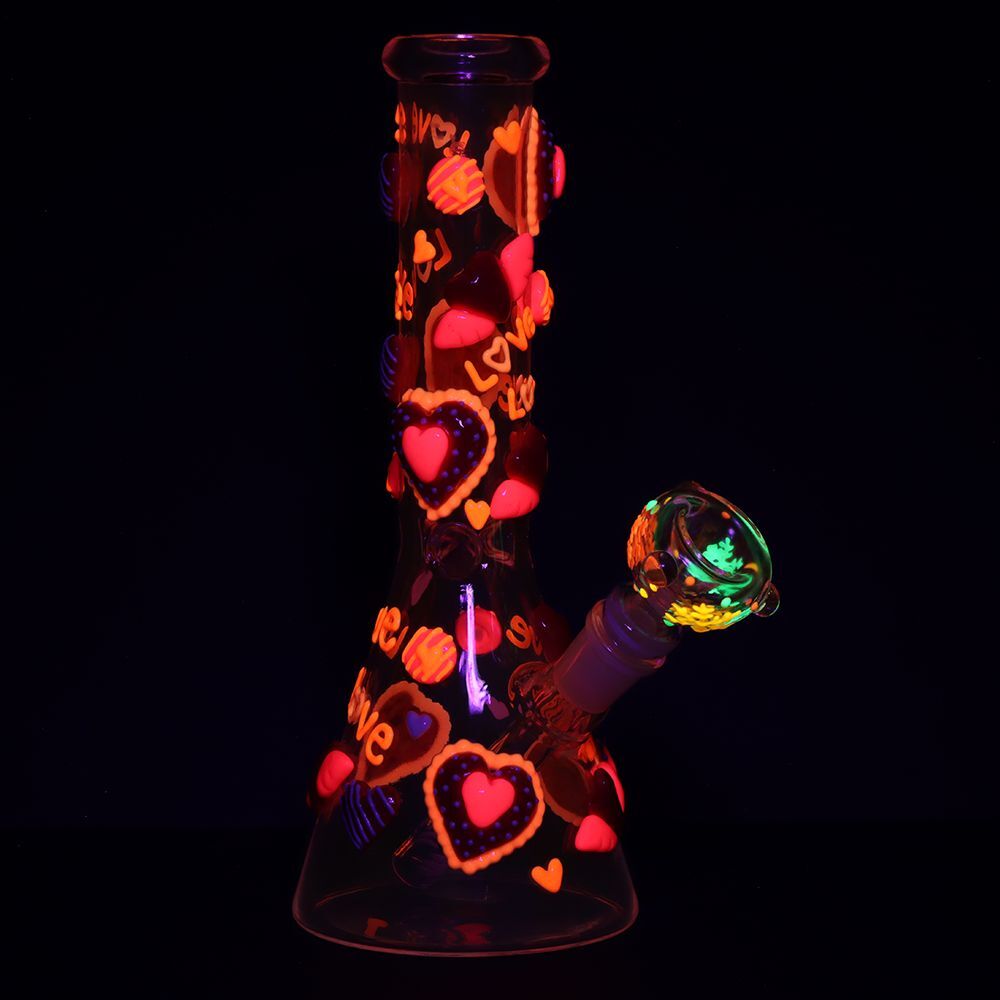 Hearts in Hearts Beaker Glass Water Pipe - 10" / 14mm F - Image 4